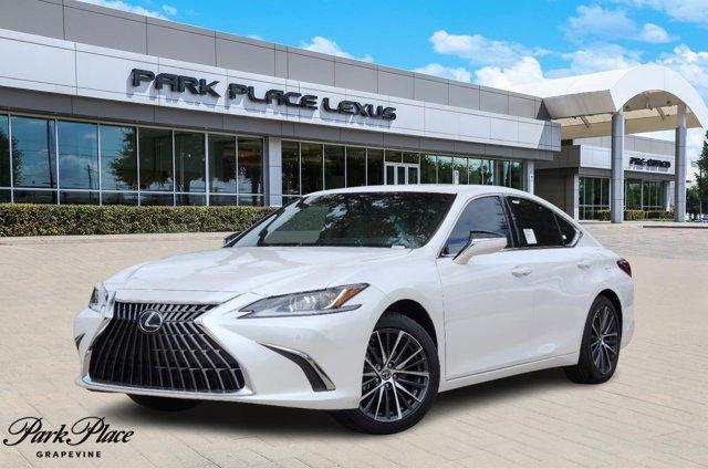 new 2025 Lexus ES 300h car, priced at $51,389