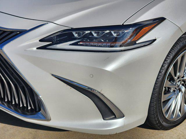 used 2021 Lexus ES 300h car, priced at $37,975