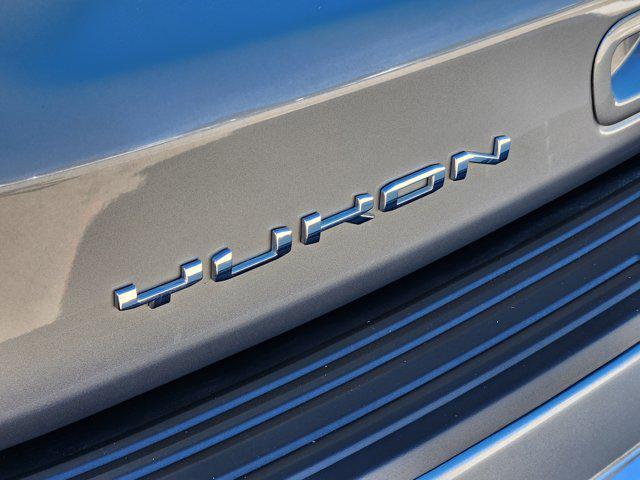 used 2023 GMC Yukon car, priced at $49,359