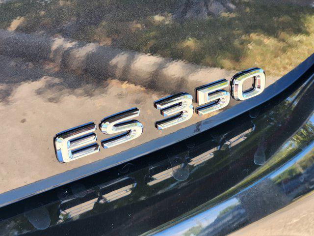 new 2025 Lexus ES 350 car, priced at $49,790