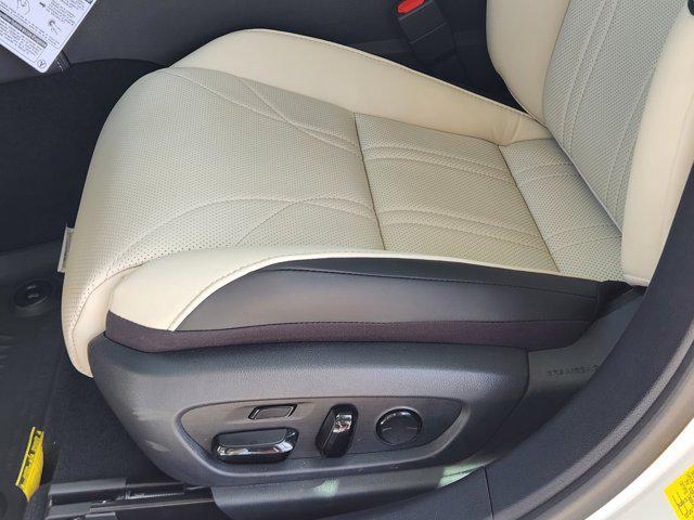 new 2025 Lexus ES 300h car, priced at $55,804