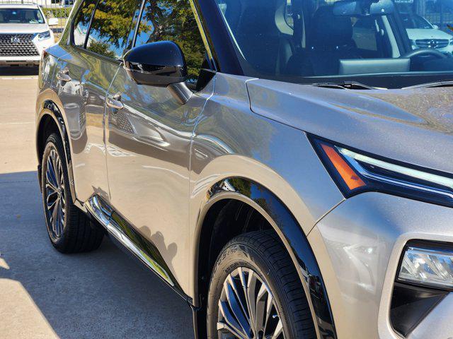 used 2024 Nissan Rogue car, priced at $30,975