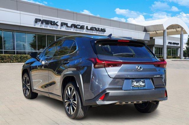 new 2025 Lexus UX 300h car, priced at $40,035