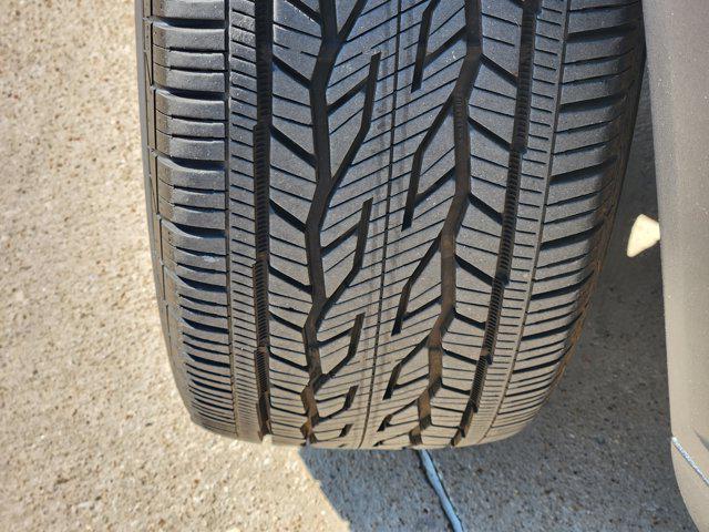 used 2025 Buick Enclave car, priced at $36,034