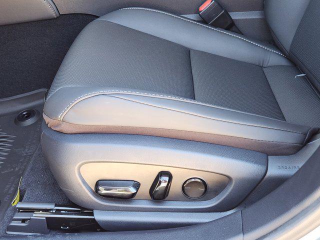 new 2025 Lexus ES 350 car, priced at $51,169