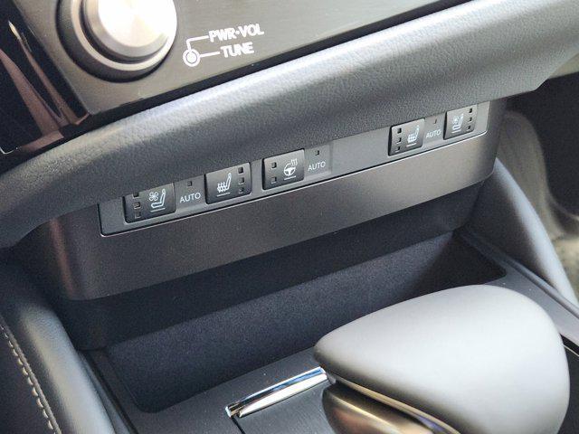 new 2025 Lexus ES 350 car, priced at $48,959