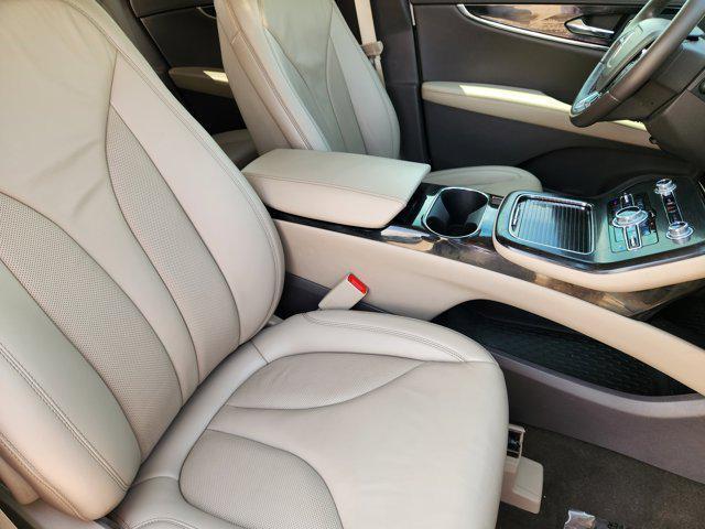 used 2021 Lincoln Nautilus car, priced at $23,520
