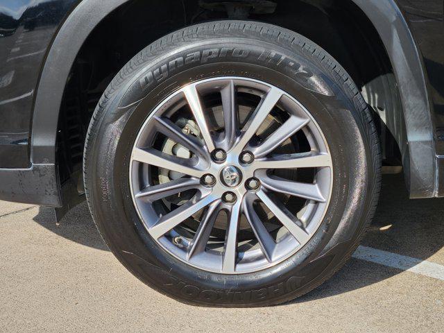 used 2018 Toyota Highlander car, priced at $17,444
