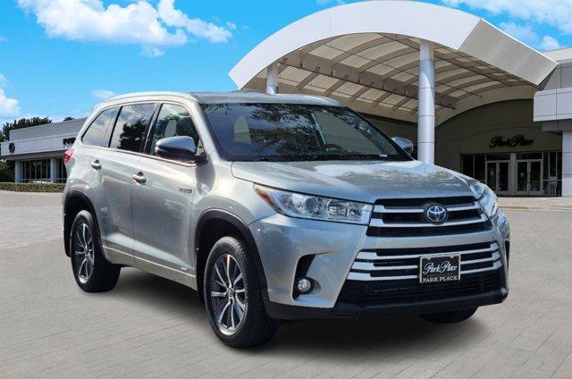 used 2018 Toyota Highlander Hybrid car, priced at $29,175