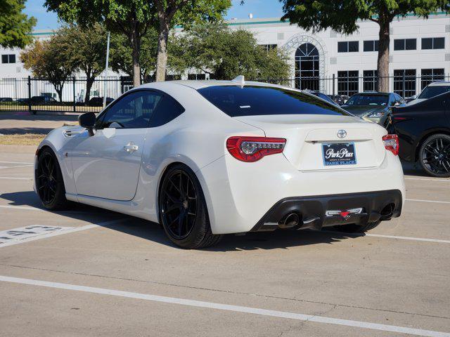 used 2020 Toyota 86 car, priced at $20,994