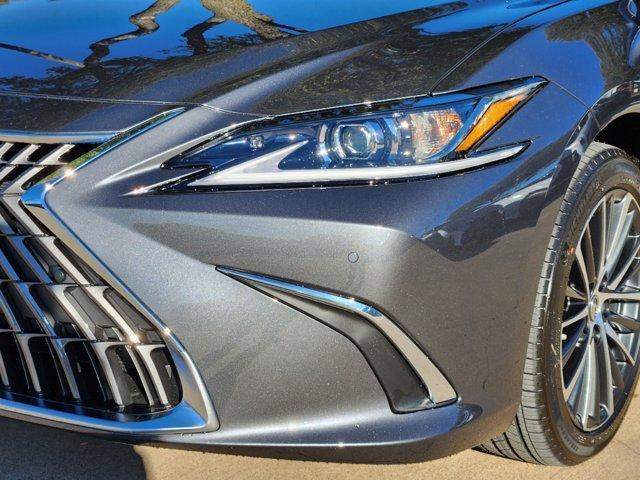 new 2025 Lexus ES 350 car, priced at $50,904