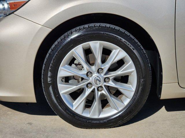 used 2013 Lexus ES 300h car, priced at $18,310