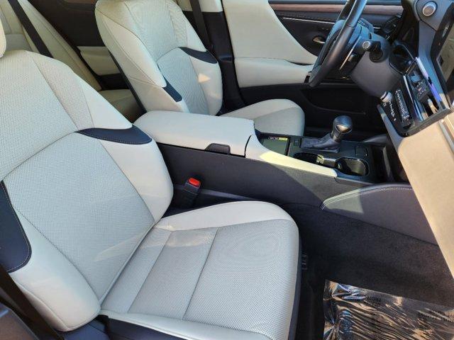 used 2024 Lexus ES 250 car, priced at $42,975