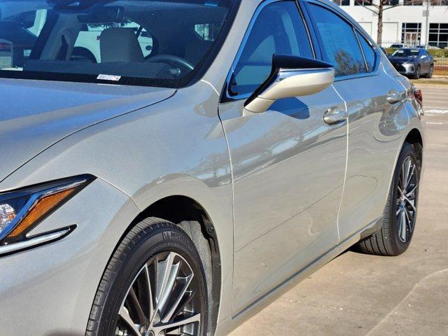 used 2024 Lexus ES 250 car, priced at $42,975