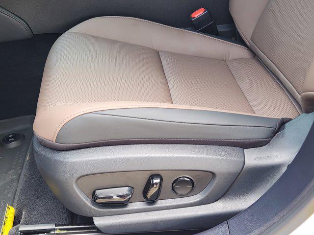 new 2025 Lexus ES 350 car, priced at $49,059