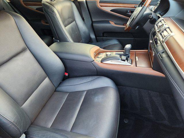 used 2016 Lexus LS 460 car, priced at $25,944