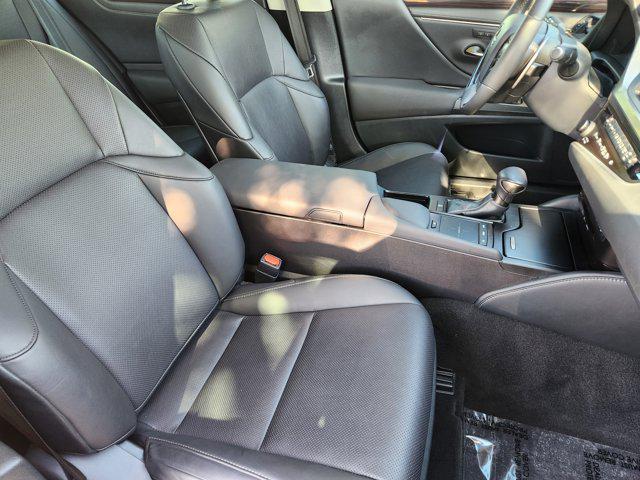 used 2019 Lexus ES 350 car, priced at $30,975