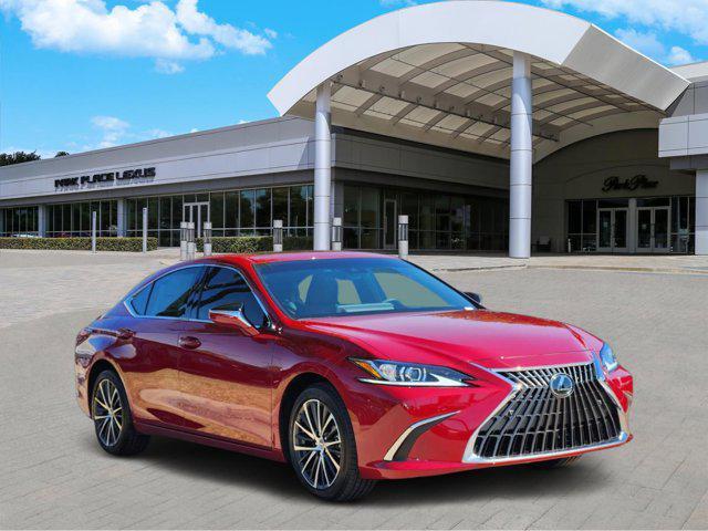 new 2025 Lexus ES 300h car, priced at $51,019