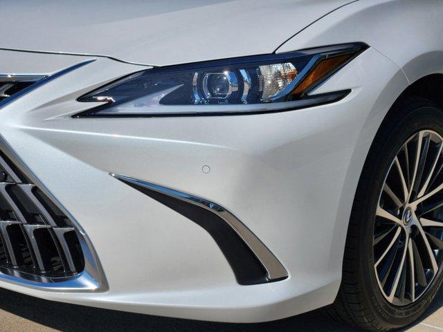 new 2024 Lexus ES 250 car, priced at $49,440