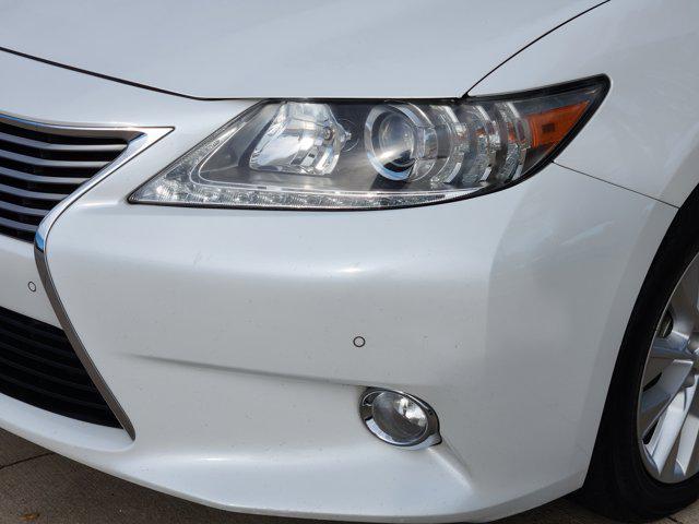 used 2013 Lexus ES 300h car, priced at $12,988