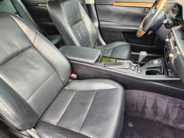 used 2013 Lexus ES 300h car, priced at $12,988
