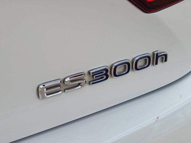 used 2013 Lexus ES 300h car, priced at $12,988