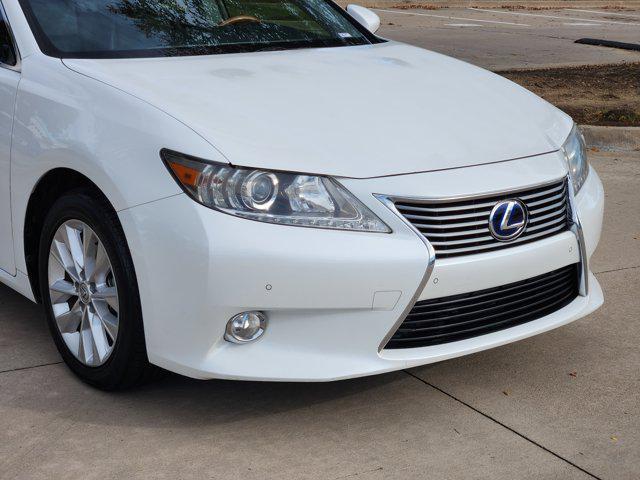 used 2013 Lexus ES 300h car, priced at $12,988