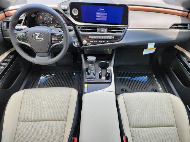 new 2025 Lexus ES 300h car, priced at $51,619