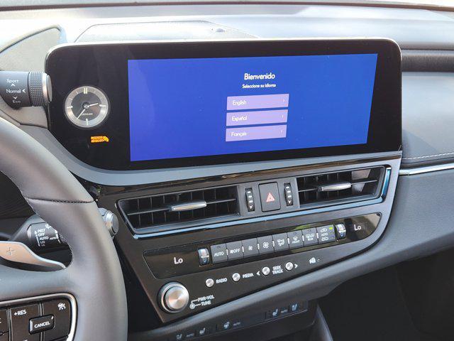 new 2025 Lexus ES 350 car, priced at $50,619