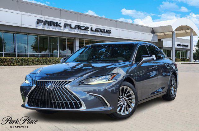 new 2025 Lexus ES 300h car, priced at $58,034