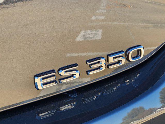 new 2025 Lexus ES 350 car, priced at $50,119