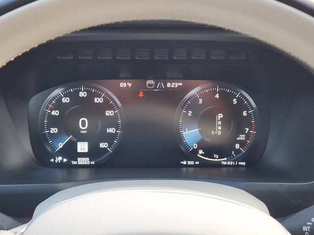 used 2020 Volvo XC90 car, priced at $28,975