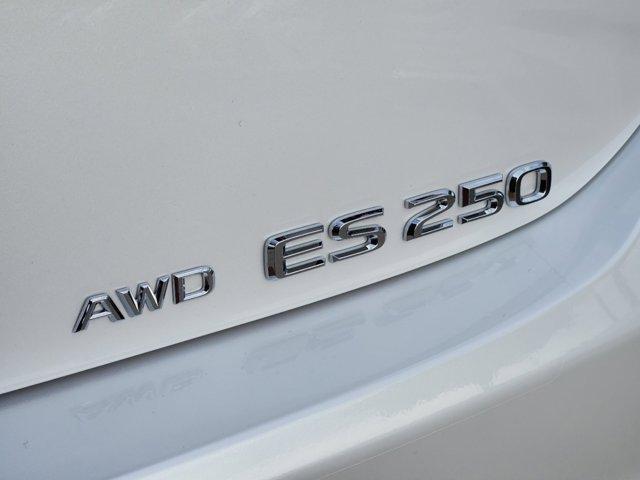 new 2024 Lexus ES 250 car, priced at $49,285