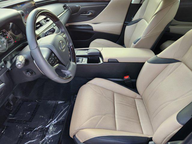 used 2021 Lexus ES 300h car, priced at $27,988