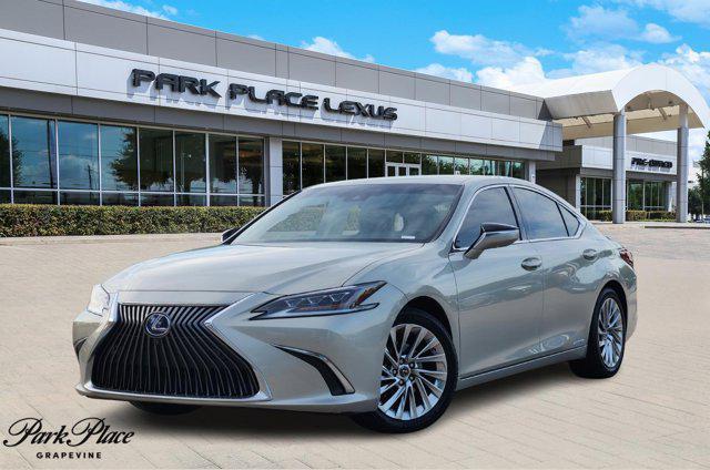 used 2021 Lexus ES 300h car, priced at $27,988