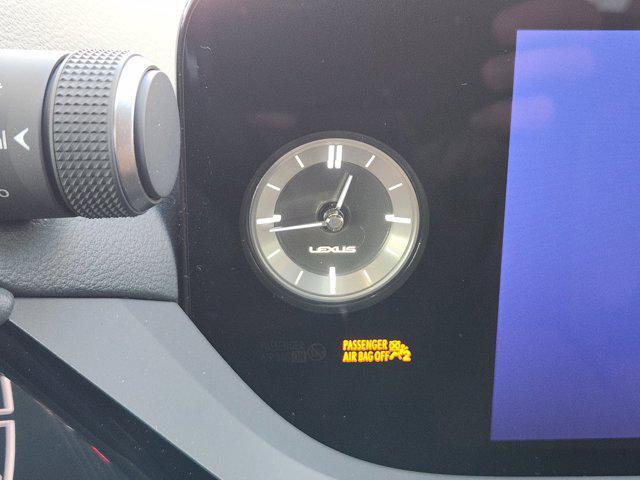 new 2025 Lexus ES 300h car, priced at $51,519