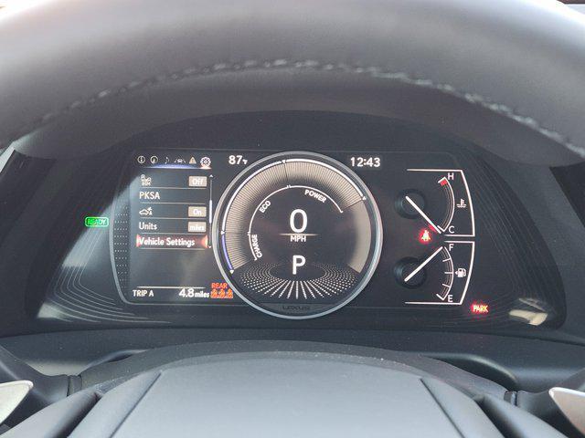 new 2025 Lexus ES 300h car, priced at $51,519
