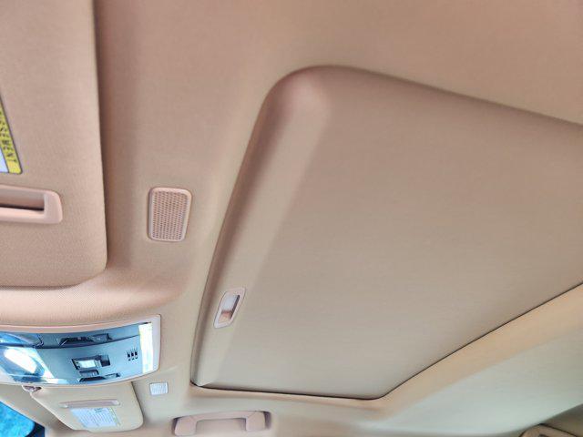 new 2025 Lexus ES 300h car, priced at $51,519