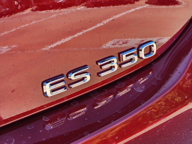 new 2025 Lexus ES 350 car, priced at $50,119