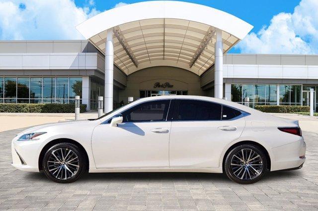 new 2025 Lexus ES 250 car, priced at $48,829