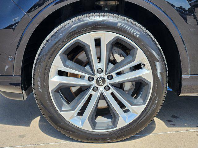 used 2021 Audi Q7 car, priced at $31,898