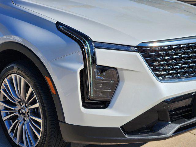 used 2025 Cadillac XT4 car, priced at $35,975