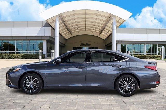 new 2025 Lexus ES 300h car, priced at $51,694