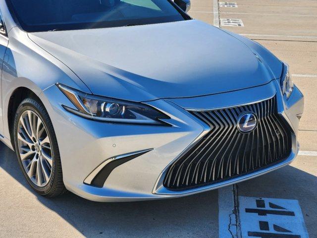 used 2020 Lexus ES 300h car, priced at $28,706