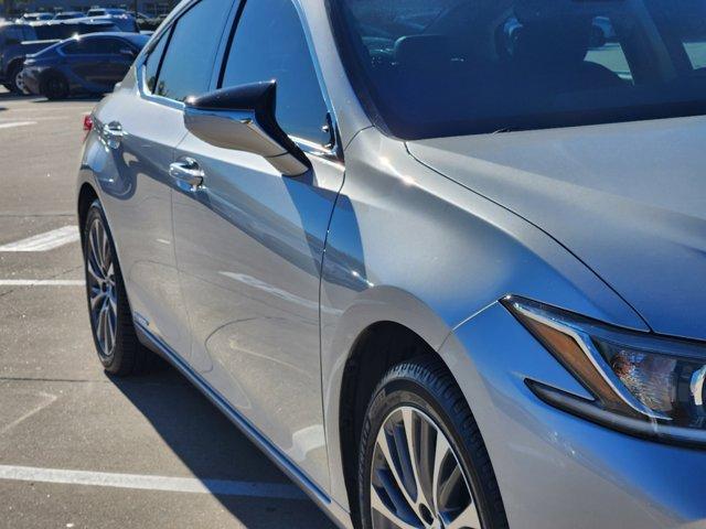 used 2020 Lexus ES 300h car, priced at $28,706