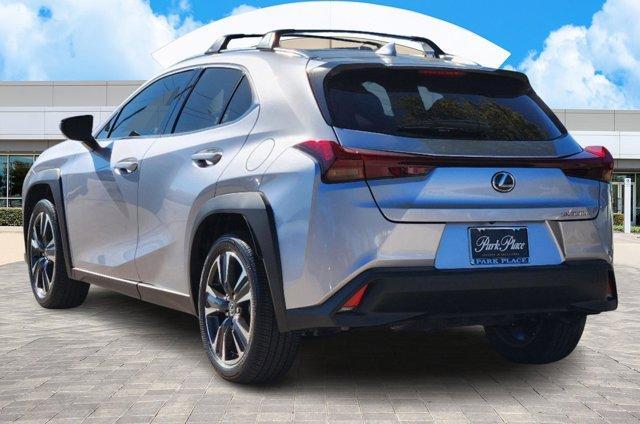 new 2025 Lexus UX 300h car, priced at $41,040