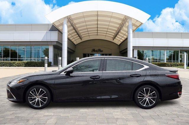 new 2025 Lexus ES 300h car, priced at $48,990