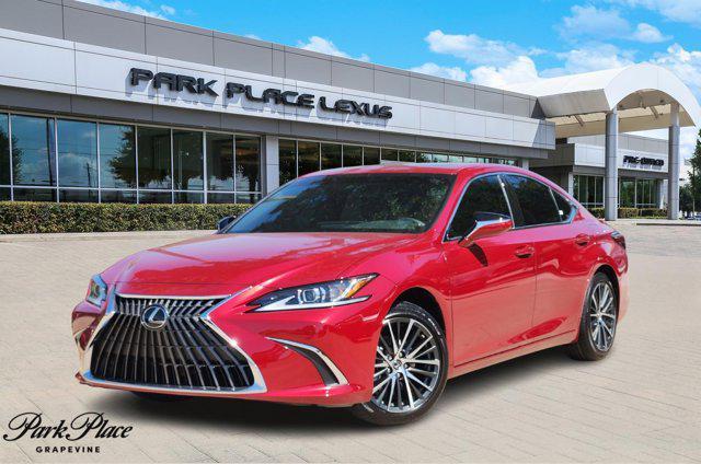 new 2025 Lexus ES 300h car, priced at $50,799