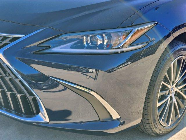 new 2025 Lexus ES 350 car, priced at $49,989