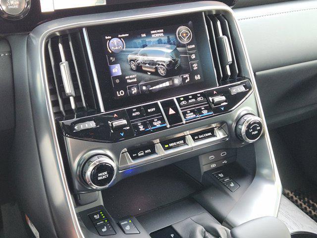new 2025 Lexus LX 600 car, priced at $117,678